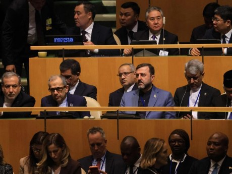 Usa-Iran, incontro a New York: Hormuz al centro dei colloqui