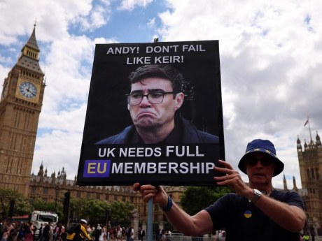 Brexit, Burnham non esclude il ritorno del Regno Unito in Europa